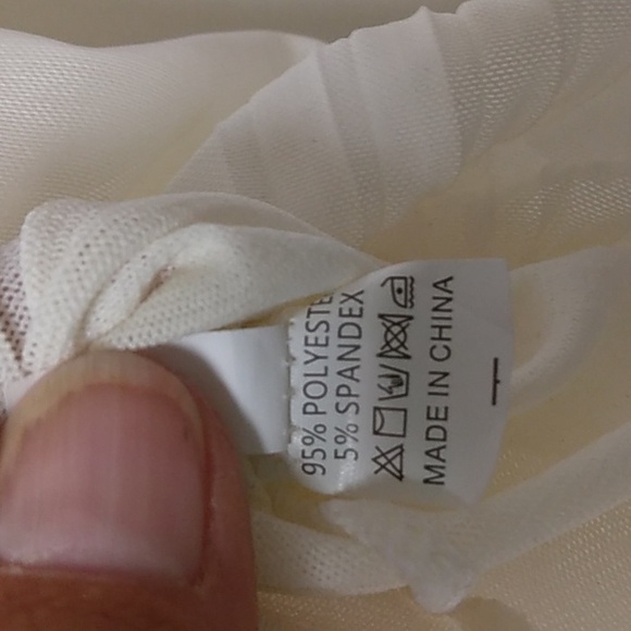 Beautiful Dressy Top - Picture 6 of 6